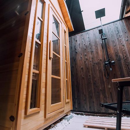 Mist - Japanese House With Private Outdoor Sauna Osaka Bagian luar foto
